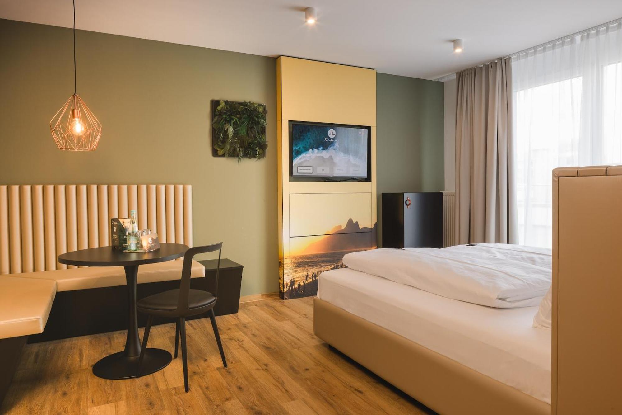 Rioca Stuttgart Posto 6 Hotel Bagian luar foto