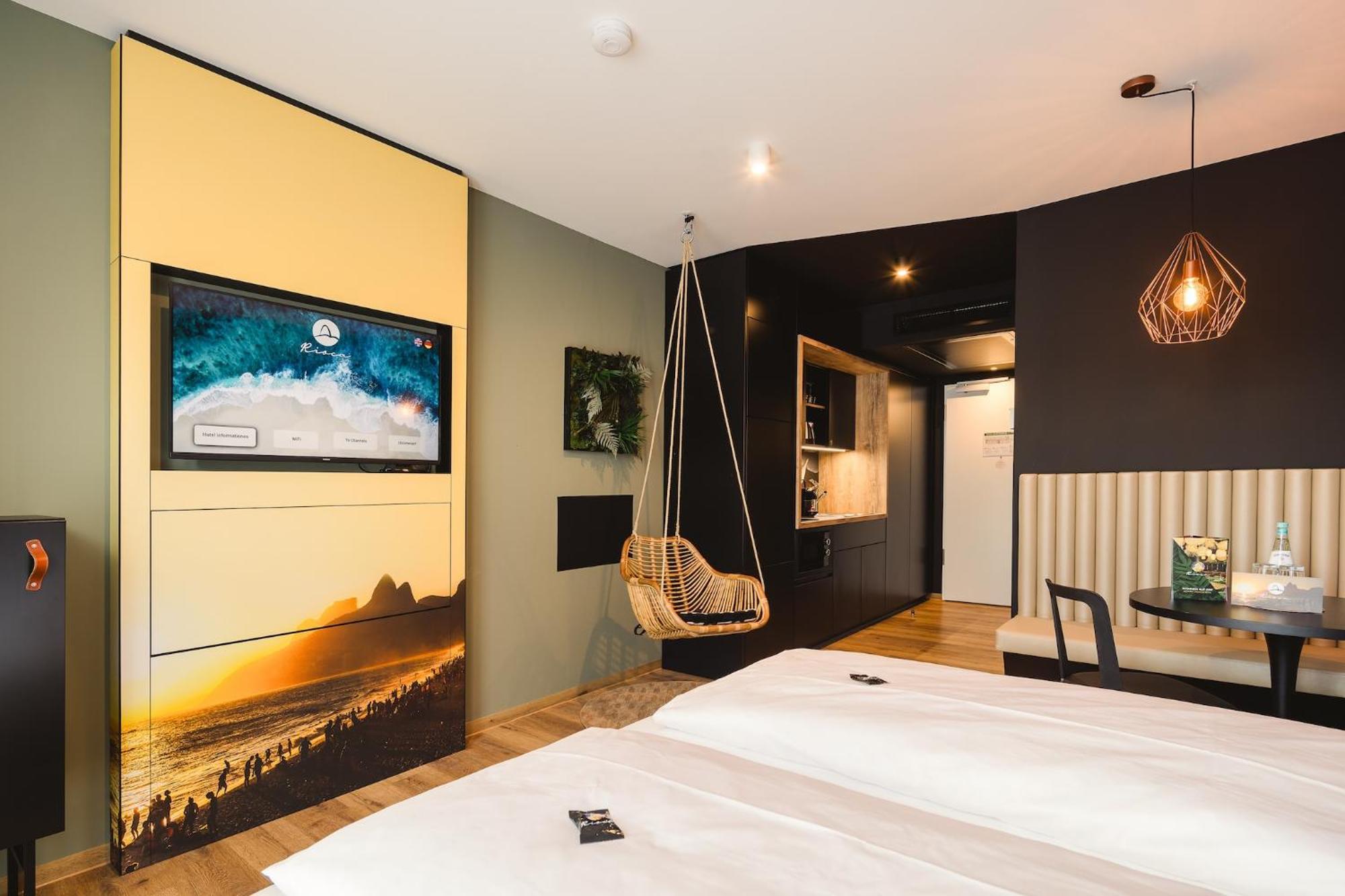 Rioca Stuttgart Posto 6 Hotel Bagian luar foto