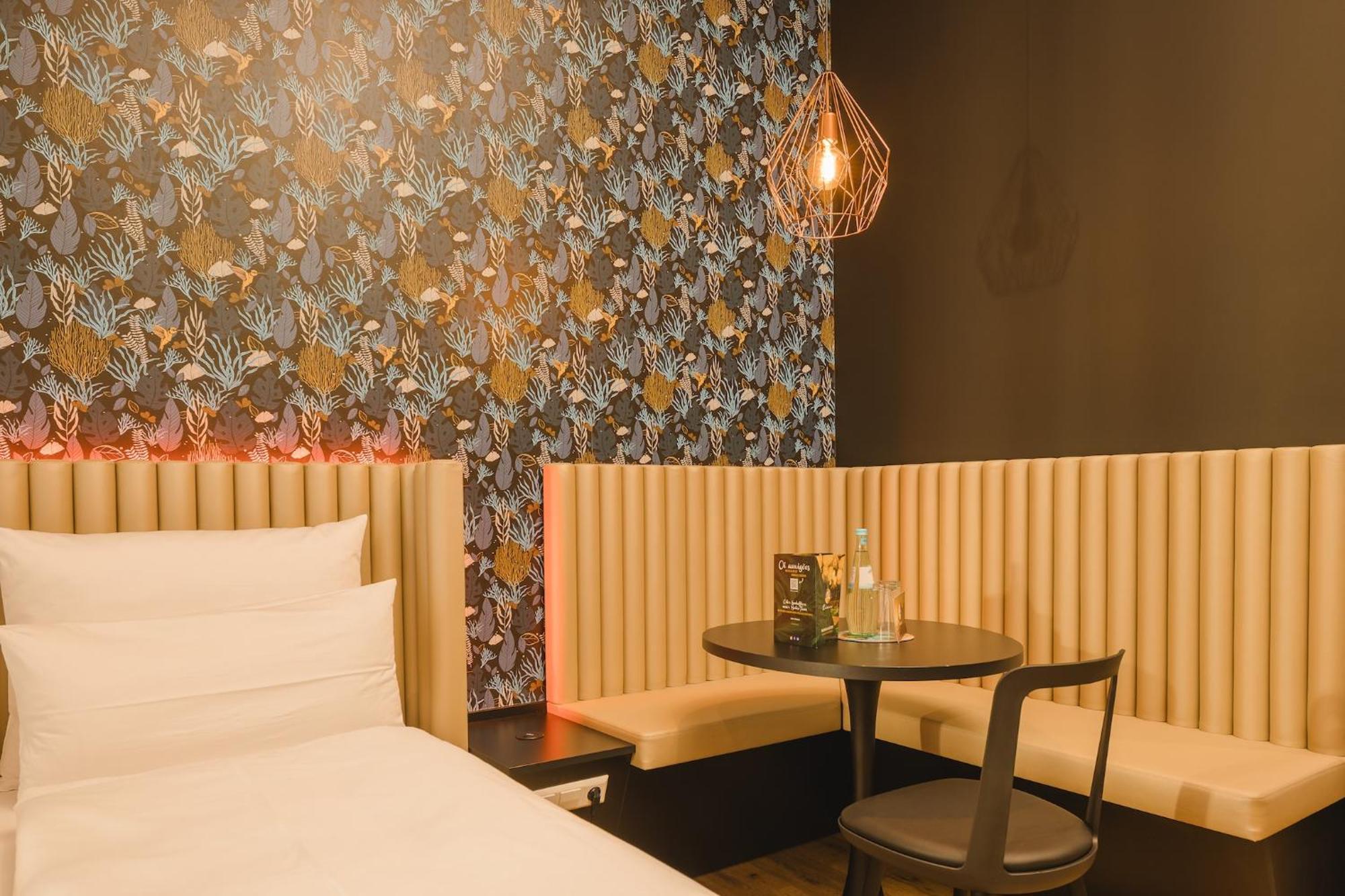 Rioca Stuttgart Posto 6 Hotel Bagian luar foto